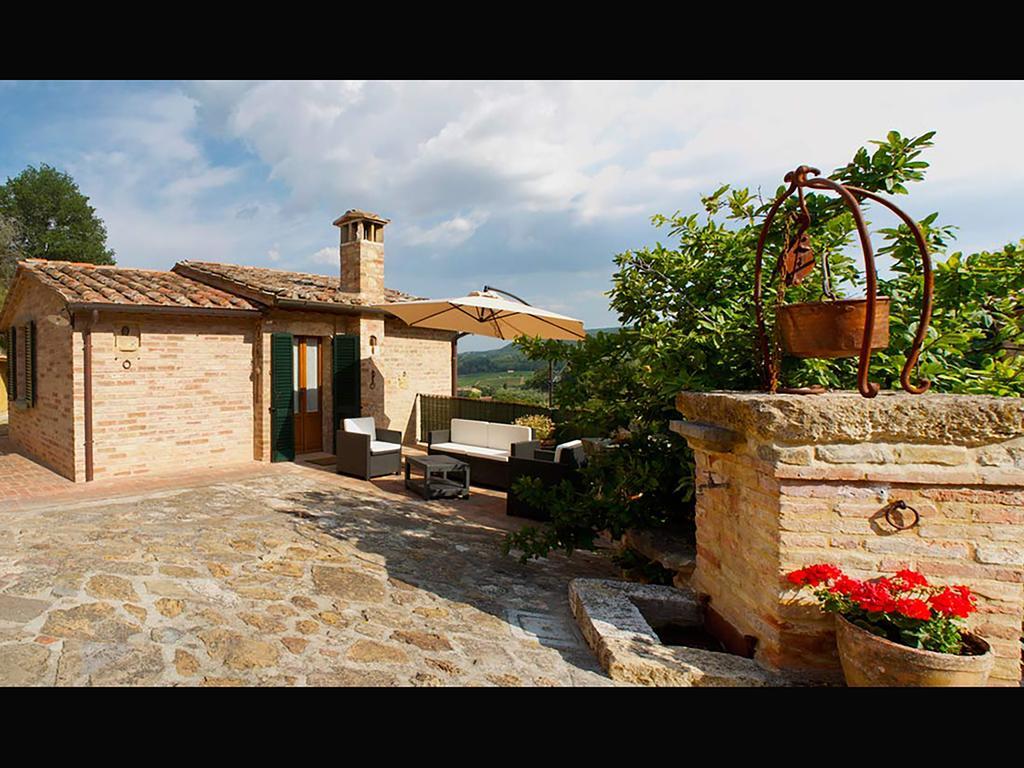 Montepulciano Stazione La Casina Toscana מראה חיצוני תמונה